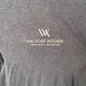 Waldorf Astoria the Roosevelt NOLA performance quarter zip XXL navy blue